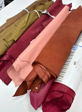 Натуральная кожа и замша в шкурках Loro Piana